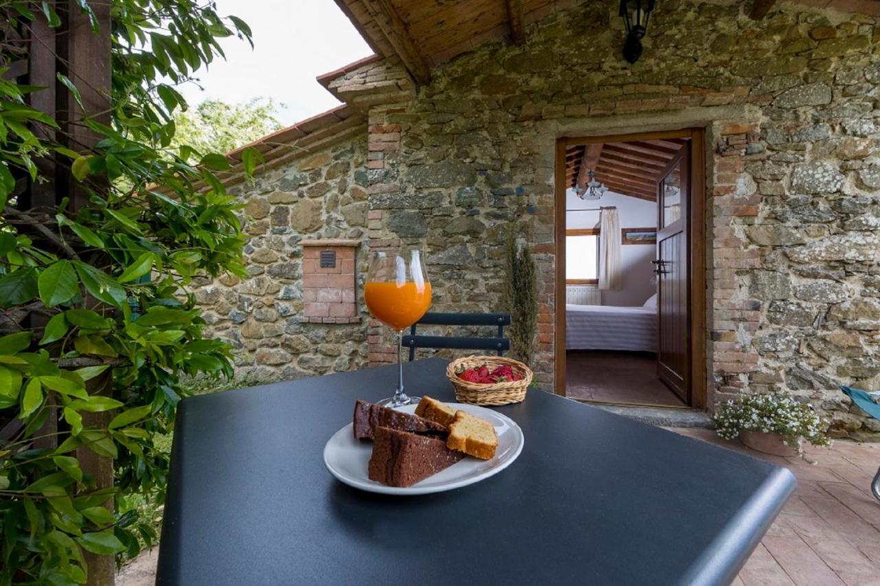 Agriturismo Podere L'Aione Scansano Exterior photo